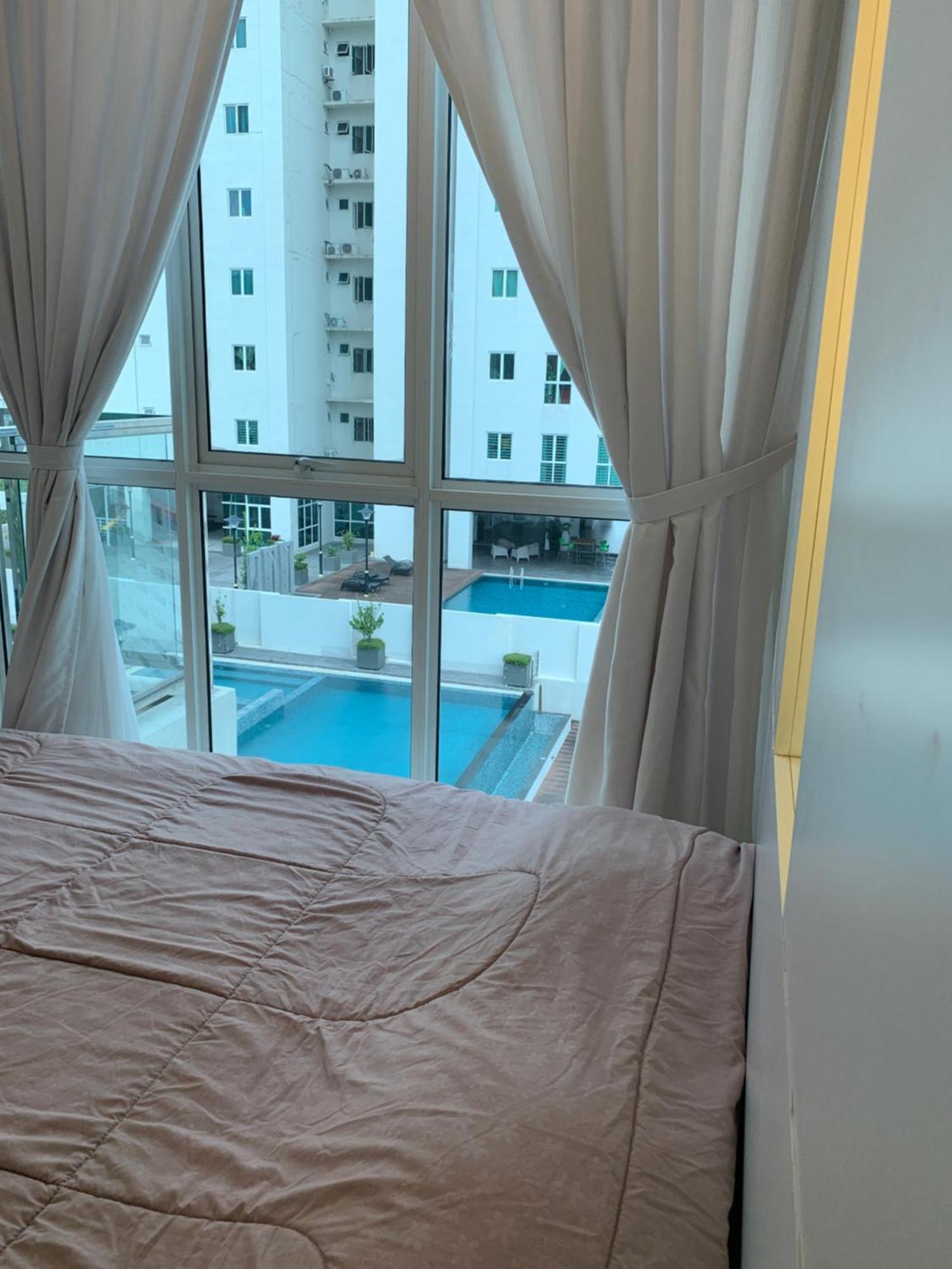 Straits Garden Suites By Yen'S Sojourn George Town Bagian luar foto